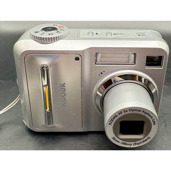 Kodak Other - Kodak EasyShare C653 6.1MP Digital Camera - With Soft Case and Cord -Tested